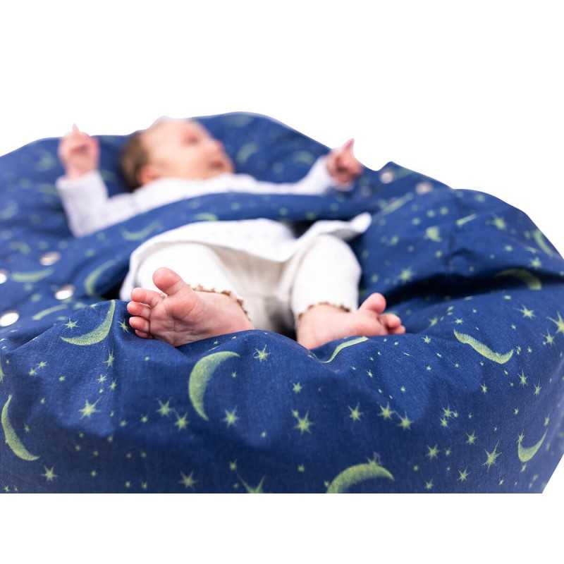 Pelíšek Matýsek Noční Obloha pohled shora – bezpečnostní pásek polohovatelný do všech stran pomocí druků